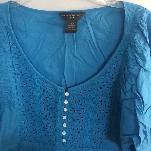 Banana Republic eyelet detail cotton top, EUC, size large. - Picture 2 of 4